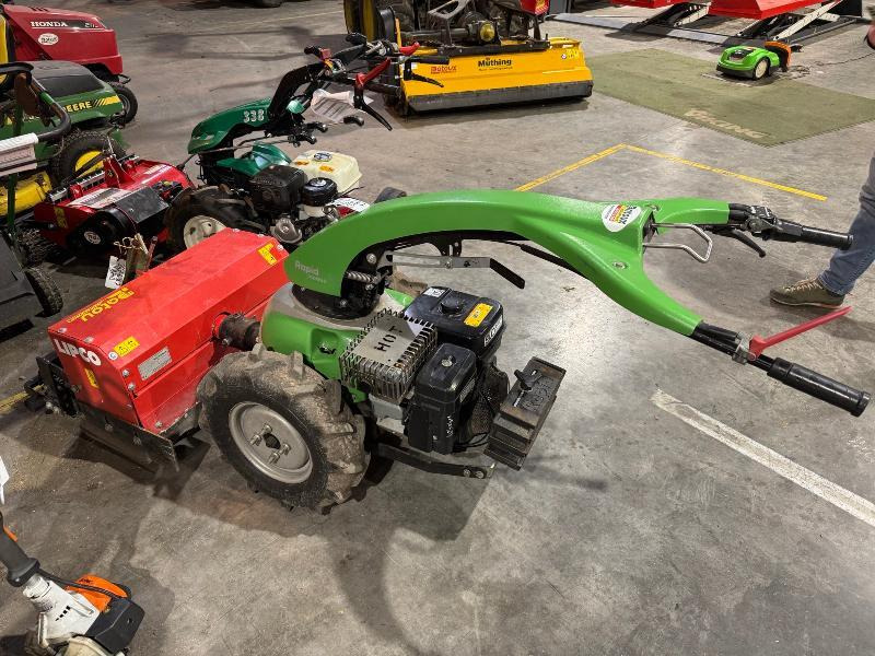 RAPID MONDO - Rotációs kapa: 1 kép. RAPID MONDO - Rotációs kapa: 1 kép.