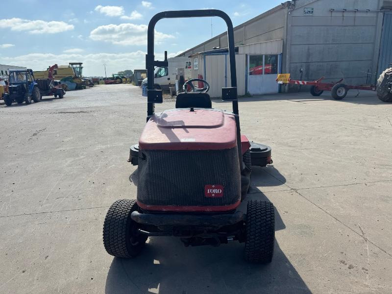 TORO 3000 D - Kerti fűkasza: 3 kép. TORO 3000 D - Kerti fűkasza: 3 kép.