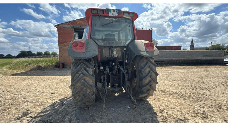 VALTRA T160 - Traktor: 3 kép. VALTRA T160 - Traktor: 3 kép.