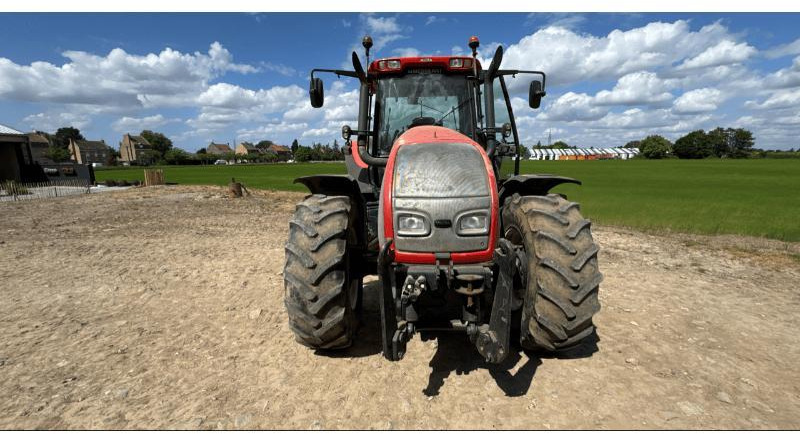VALTRA T160 - Traktor: 2 kép. VALTRA T160 - Traktor: 2 kép.