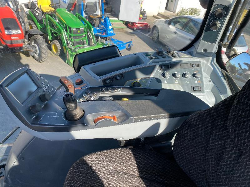 Traktor VALTRA T194 VERSU: 8 kép.