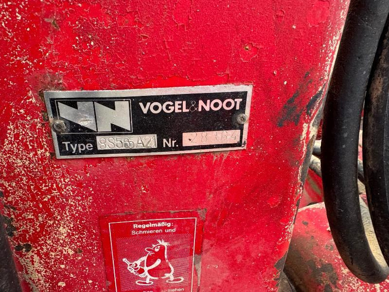 VOGEL + NOOT 8S565A10 - Eke: 3 kép. VOGEL + NOOT 8S565A10 - Eke: 3 kép.
