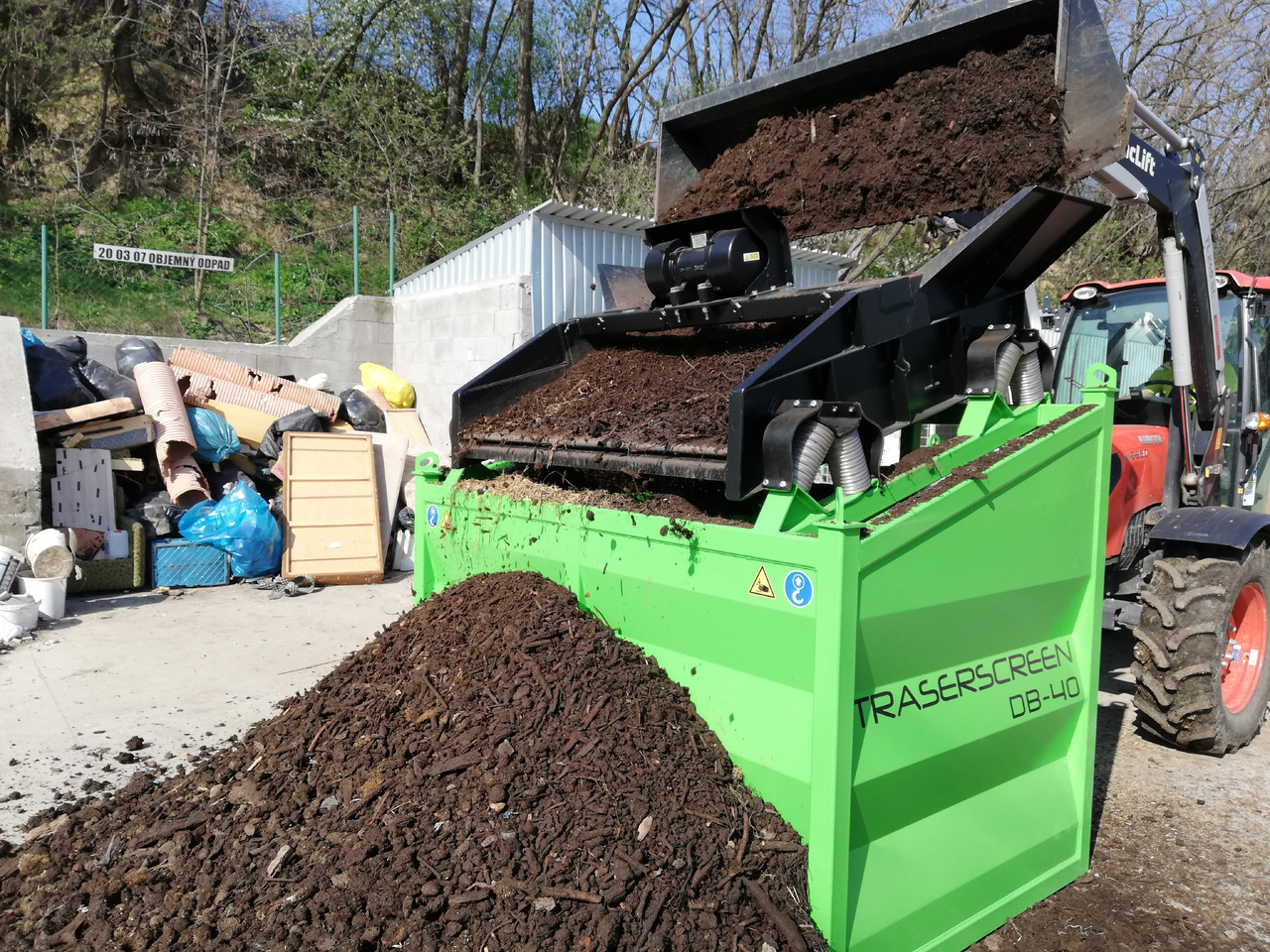 DB Engineering TraserScreen DB-40 - Osztályozó berendezés: 4 kép. DB Engineering TraserScreen DB-40 - Osztályozó berendezés: 4 kép.