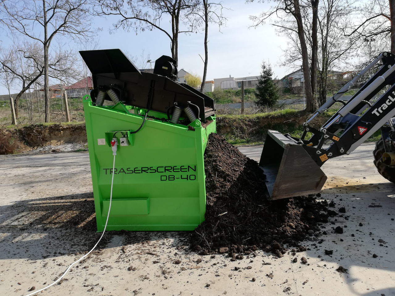 DB Engineering TraserScreen DB-40 - Osztályozó berendezés: 3 kép. DB Engineering TraserScreen DB-40 - Osztályozó berendezés: 3 kép.