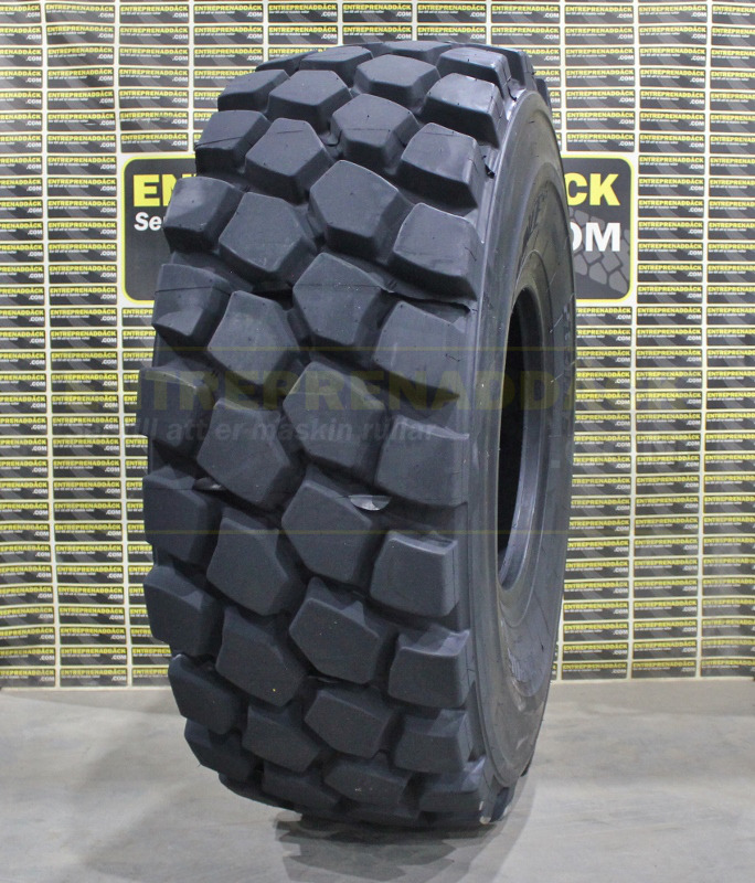 ADVANCE GLR06 E4/L4** 29.5R25 developed for dumptrucks and loaders - Komplett kerék - Gumikerekes homlokrakodó: 2 kép. ADVANCE GLR06 E4/L4** 29.5R25 developed for dumptrucks and loaders - Komplett kerék - Gumikerekes homlokrakodó: 2 kép.