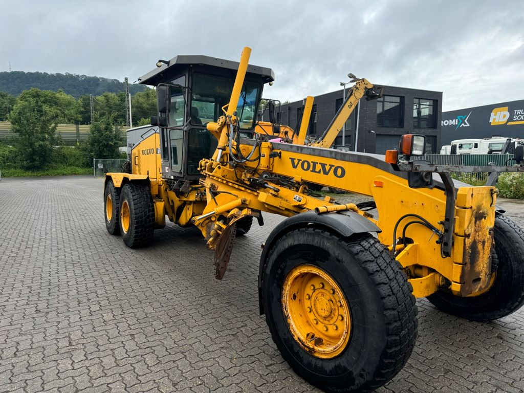 Volvo G746B Volvo G746B - Gréder: 4 kép. Volvo G746B Volvo G746B - Gréder: 4 kép.