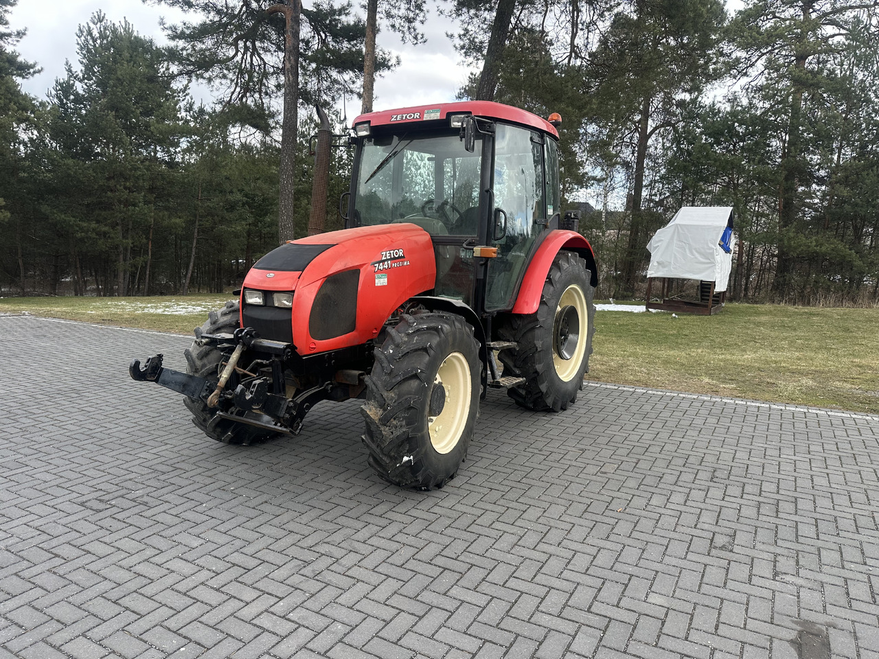 ZETOR PROXIMA 7441 - Traktor: 1 kép. ZETOR PROXIMA 7441 - Traktor: 1 kép.