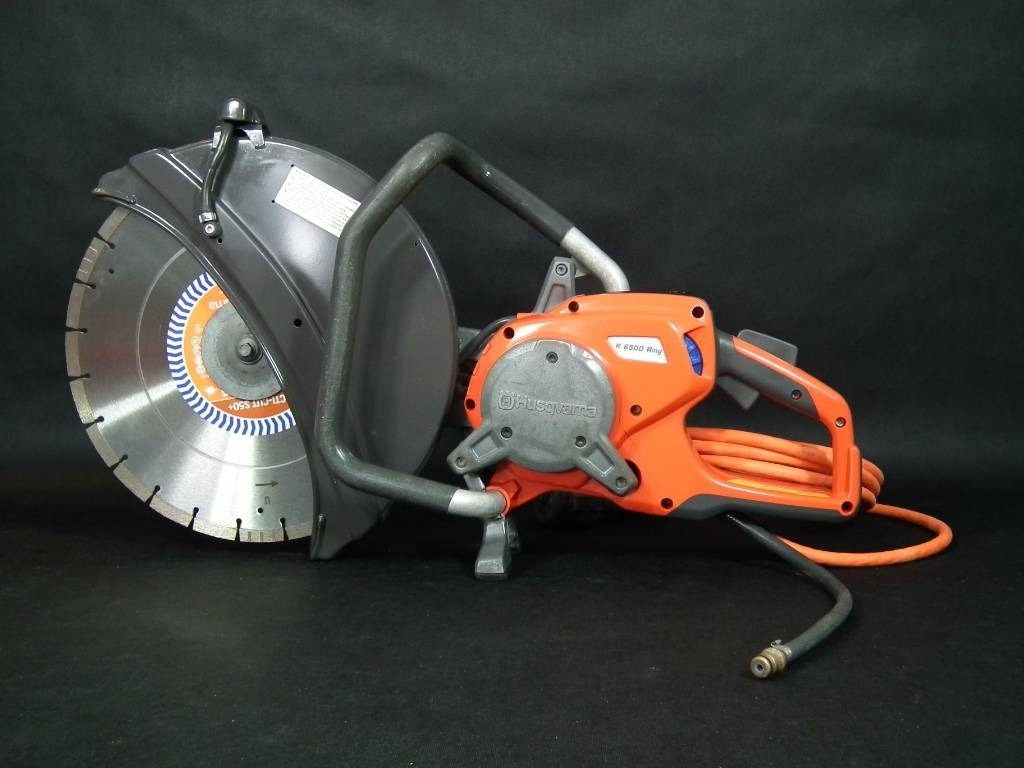 Husqvarna K6500 + PP65 - Szerszám/ Felszerelés: 1 kép. Husqvarna K6500 + PP65 - Szerszám/ Felszerelés: 1 kép.