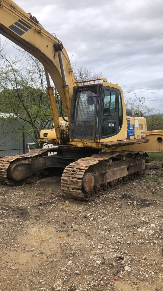 Excavator Komatsu PC 290 LC6 - Lánctalpas kotró: 1 kép. Excavator Komatsu PC 290 LC6 - Lánctalpas kotró: 1 kép.