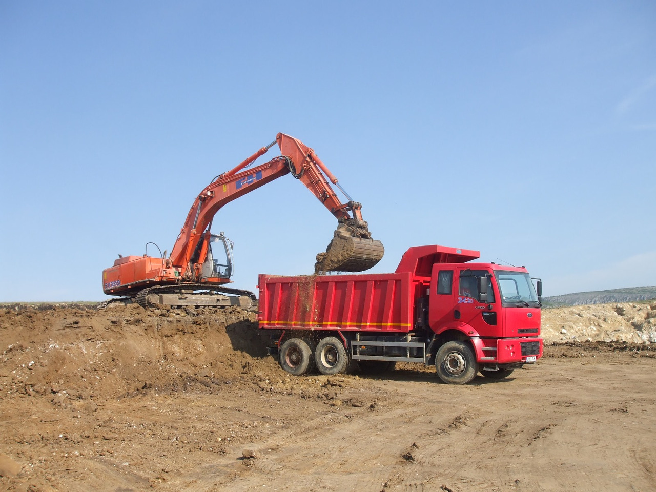 FORD CARGO 3430 D Tipper - Billenőplatós teherautó: 4 kép. FORD CARGO 3430 D Tipper - Billenőplatós teherautó: 4 kép.