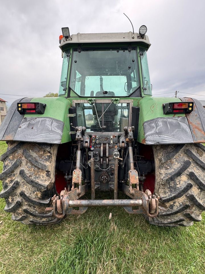 Fendt 824 Tractor - Traktor: 4 kép. Fendt 824 Tractor - Traktor: 4 kép.
