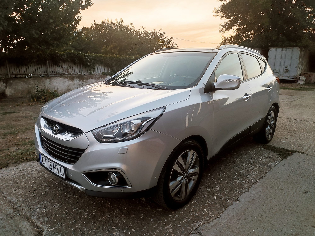 Hyundai IX35 - Szedán: 1 kép. Hyundai IX35 - Szedán: 1 kép.