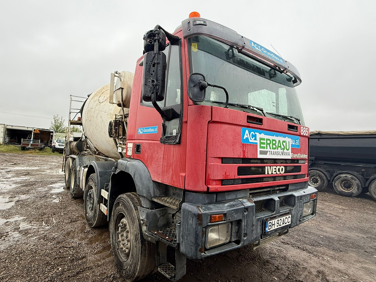IVECO EUROTRAKKER CONCRETE MIXER - Betonmixer: 2 kép. IVECO EUROTRAKKER CONCRETE MIXER - Betonmixer: 2 kép.
