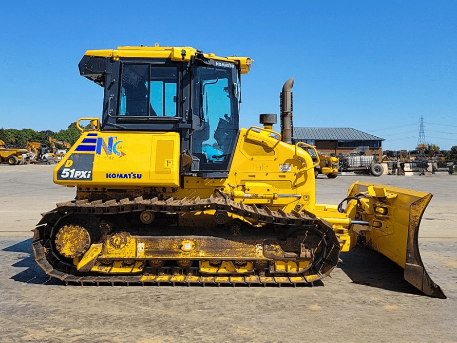 Komatsu D51PXI-24 Buldozer, TOP !!! - Buldózer: 4 kép. Komatsu D51PXI-24 Buldozer, TOP !!! - Buldózer: 4 kép.