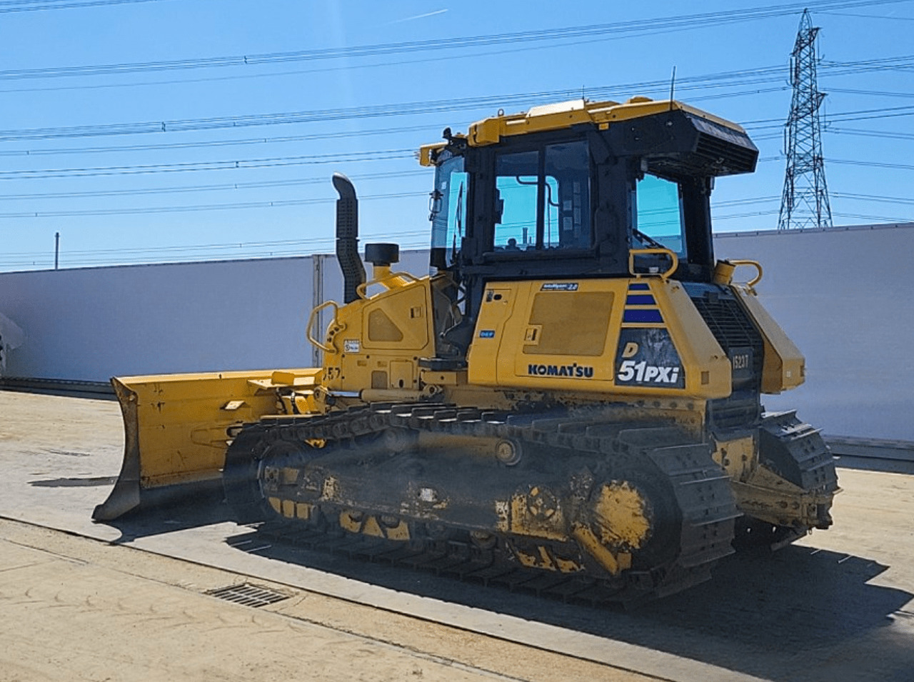 Komatsu D51PXI-24 Buldozer, TOP !!! - Buldózer: 3 kép. Komatsu D51PXI-24 Buldozer, TOP !!! - Buldózer: 3 kép.