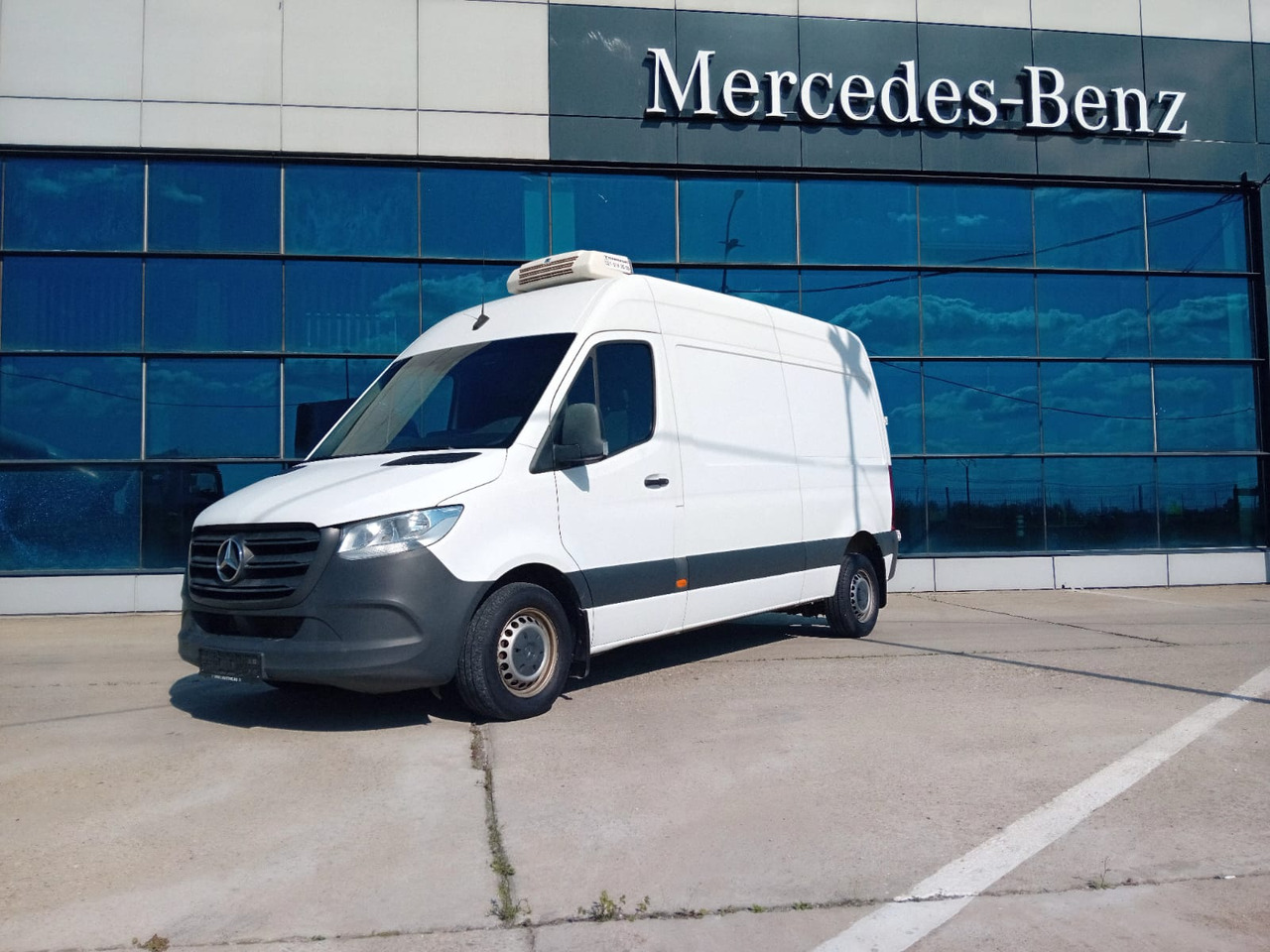 Mercedes-Benz Sprinter 314 CDI, Thermo King -20C, TOP !!! - Hűtős kisteherautó: 2 kép. Mercedes-Benz Sprinter 314 CDI, Thermo King -20C, TOP !!! - Hűtős kisteherautó: 2 kép.
