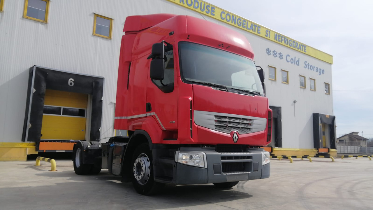 Renault PREMIUM 450 DXI, Manual ZF - Nyergesvontató: 1 kép. Renault PREMIUM 450 DXI, Manual ZF - Nyergesvontató: 1 kép.