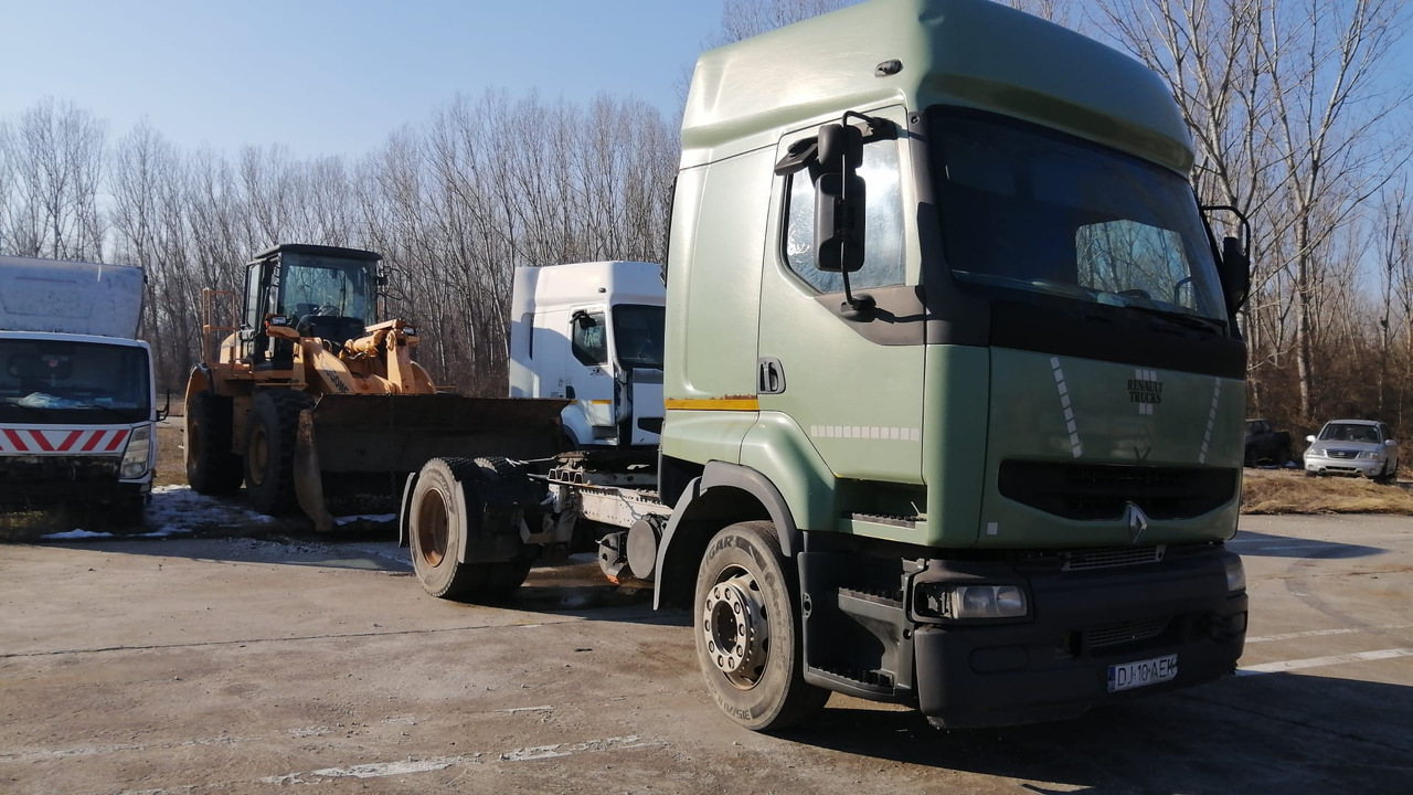 Renault Premium 420 DCI Standard Tractor, Manual ZF - Nyergesvontató: 3 kép. Renault Premium 420 DCI Standard Tractor, Manual ZF - Nyergesvontató: 3 kép.