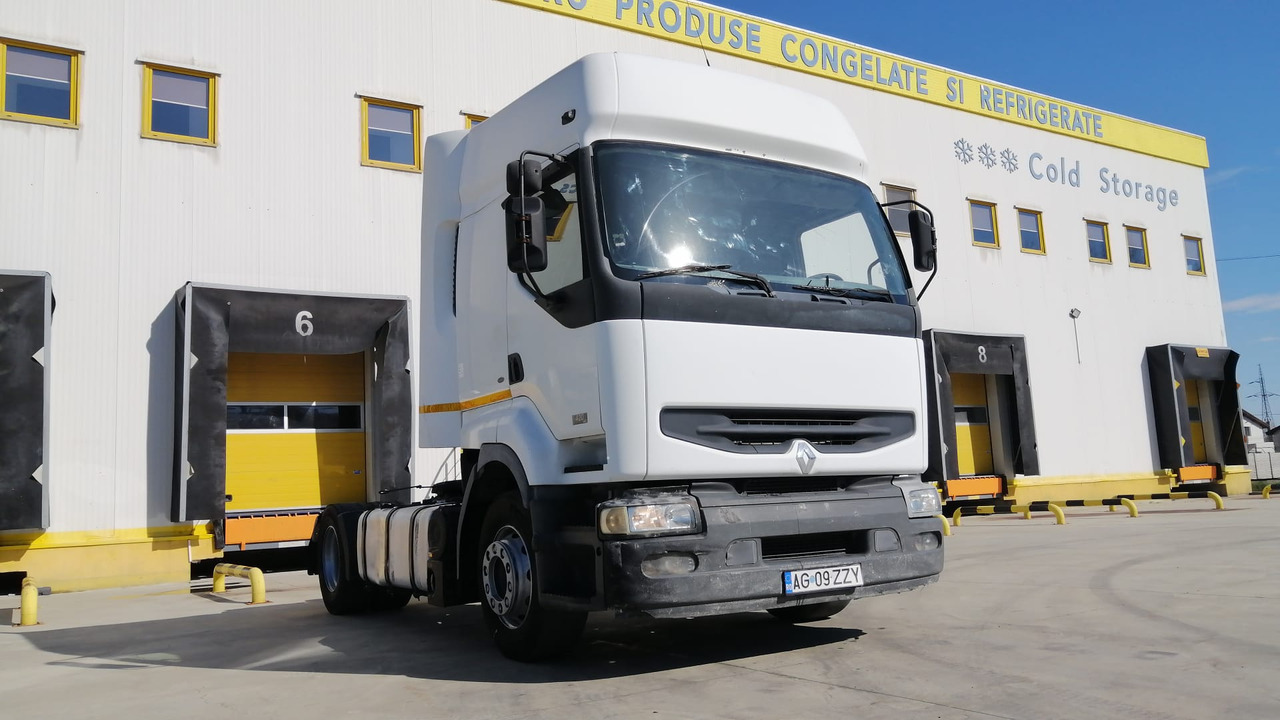 Renault Premium 420 DCI Standard Tractor, Manual ZF - Nyergesvontató: 1 kép. Renault Premium 420 DCI Standard Tractor, Manual ZF - Nyergesvontató: 1 kép.