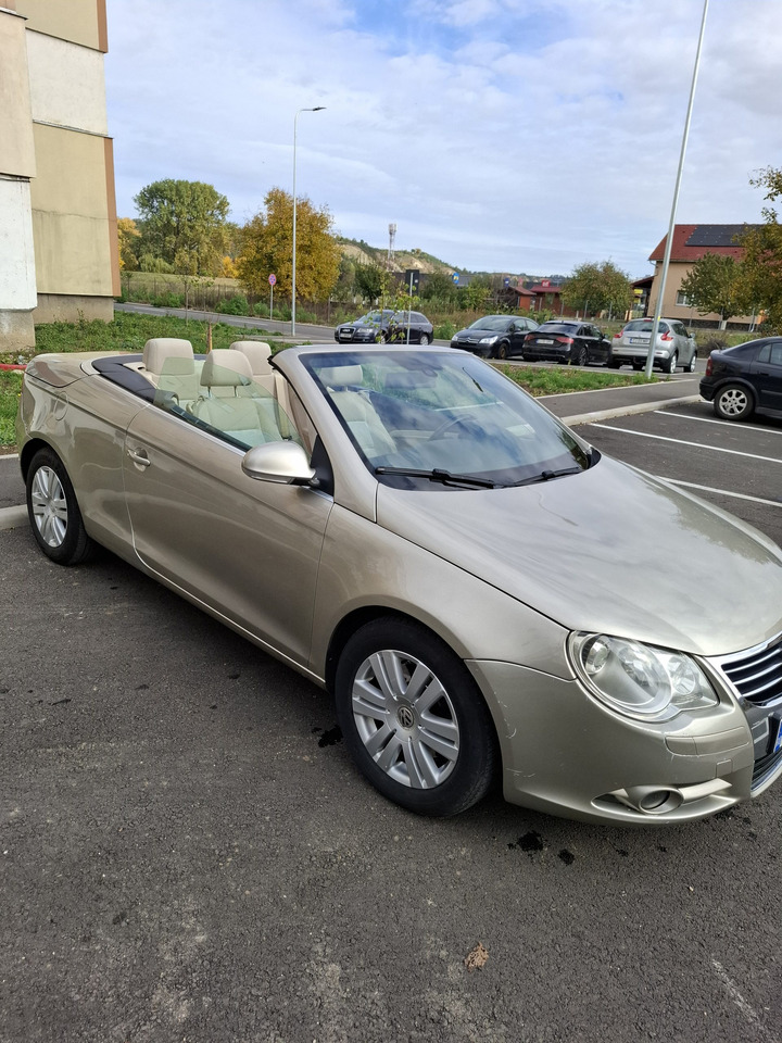 Volkswagen Eos Cabrio - Kabrió: 1 kép. Volkswagen Eos Cabrio - Kabrió: 1 kép.