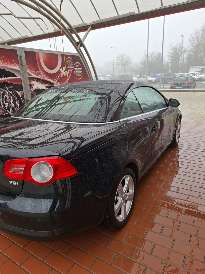 Volkswagen Eos Cabrio - Kabrió: 4 kép. Volkswagen Eos Cabrio - Kabrió: 4 kép.