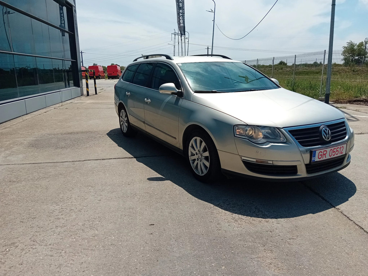 Volkswagen Passat B6 - Szedán: 3 kép. Volkswagen Passat B6 - Szedán: 3 kép.