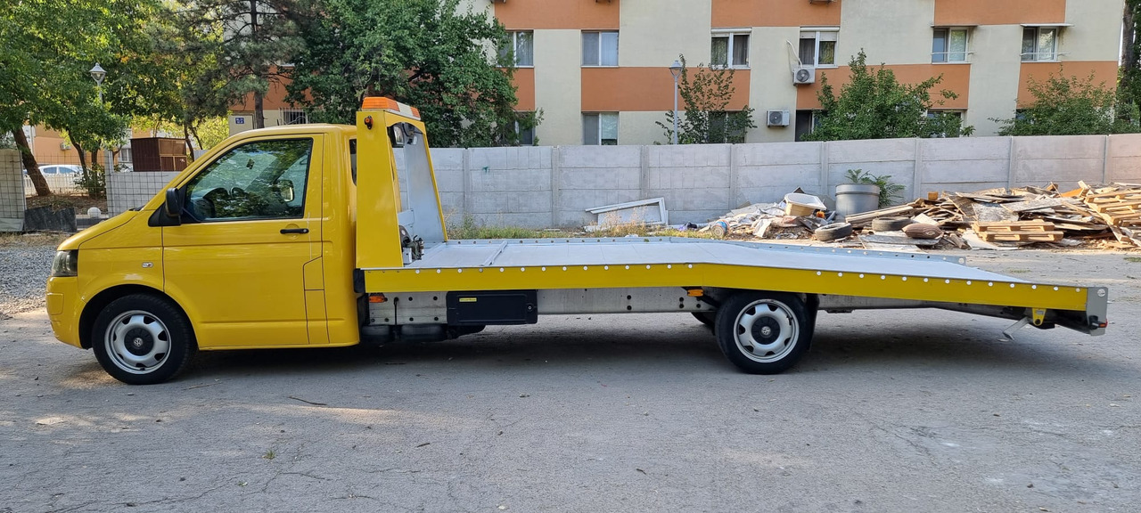 Volkswagen Transporter Platform Car - Vontató: 1 kép. Volkswagen Transporter Platform Car - Vontató: 1 kép.