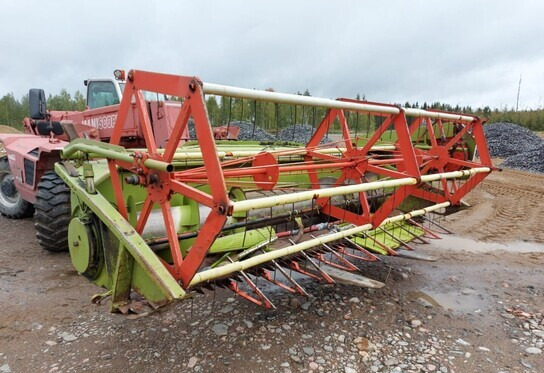 Kombájn adapter Claas 360cm. täydellinen pöytä: 1 kép.