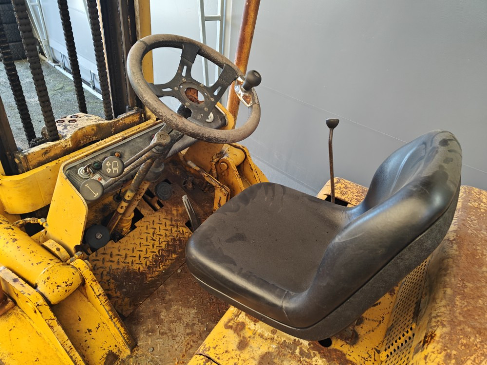 Dízel targonca HYSTER Diesel trukki: 7 kép.