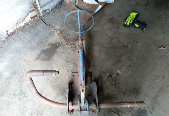 Kverneland Tukipyörän kiinnikeosa - Eke: 3 kép. Kverneland Tukipyörän kiinnikeosa - Eke: 3 kép.