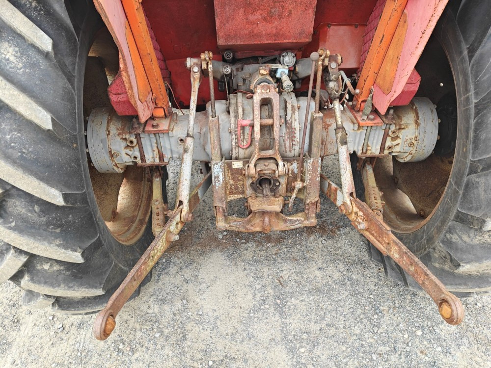 MASSEY FERGUSON 165, 165S ja 175 traktoreita 4 kpl / 4pcs lízing MASSEY FERGUSON 165, 165S ja 175 traktoreita 4 kpl / 4pcs: 16 kép.