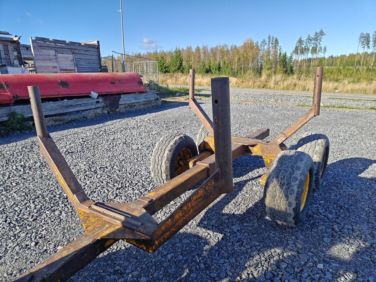 MASSEY FERGUSON 50R Kärppä - Metsätraktoripaketti - Traktor: 5 kép. MASSEY FERGUSON 50R Kärppä - Metsätraktoripaketti - Traktor: 5 kép.