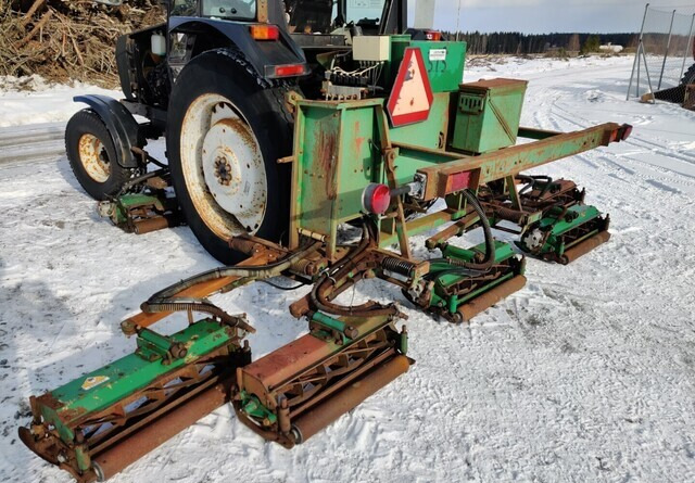 Ransomes kelaleikkuri 465cm hydraulinen - VIDEO - Szárzúzó: 3 kép. Ransomes kelaleikkuri 465cm hydraulinen - VIDEO - Szárzúzó: 3 kép.
