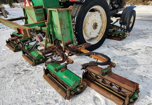 Ransomes kelaleikkuri 465cm hydraulinen - VIDEO - Szárzúzó: 2 kép. Ransomes kelaleikkuri 465cm hydraulinen - VIDEO - Szárzúzó: 2 kép.