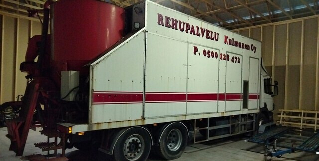 Scania 94 D 260 - REHUAUTO - Teherautó: 4 kép. Scania 94 D 260 - REHUAUTO - Teherautó: 4 kép.