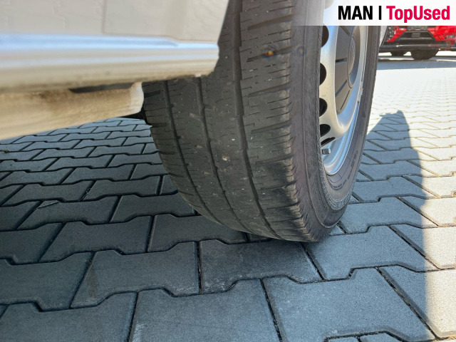 MAN TGE 3.140 4X2FSB, lang/hoch,Automatik,Klima,Kamera - Furgon: 3 kép. MAN TGE 3.140 4X2FSB, lang/hoch,Automatik,Klima,Kamera - Furgon: 3 kép.
