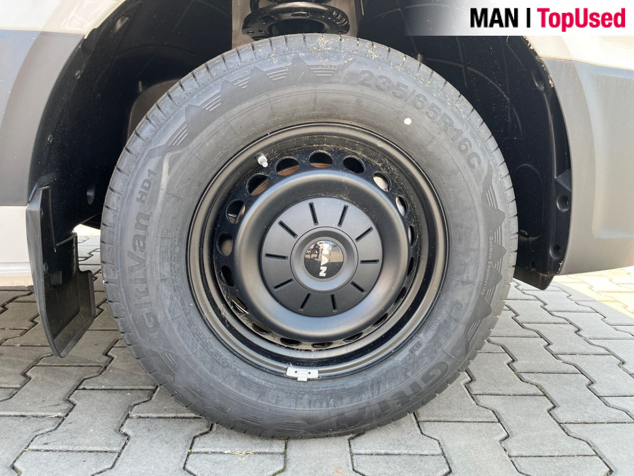 MAN TGE 3.180 4X4 SB L3H3, AT8, LED lights - Furgon: 5 kép. MAN TGE 3.180 4X4 SB L3H3, AT8, LED lights - Furgon: 5 kép.