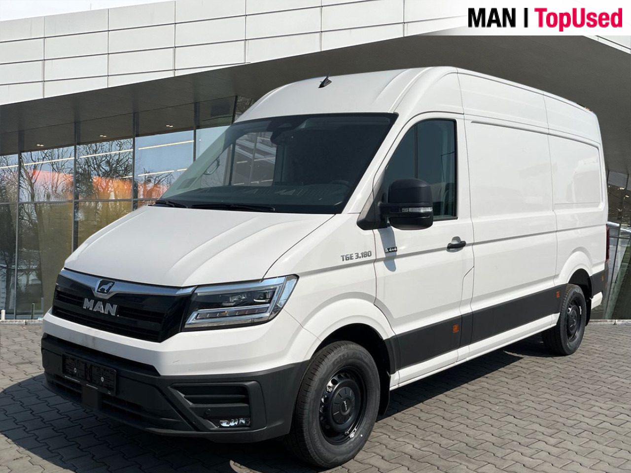 MAN TGE 3.180 4X4 SB furgon bez příčky - Furgon: 1 kép. MAN TGE 3.180 4X4 SB furgon bez příčky - Furgon: 1 kép.