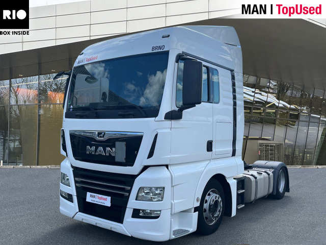 MAN TGX 18.470 4X2 LLS-U Euro6 Retarder Klima Navi ZV - Nyergesvontató: 1 kép. MAN TGX 18.470 4X2 LLS-U Euro6 Retarder Klima Navi ZV - Nyergesvontató: 1 kép.