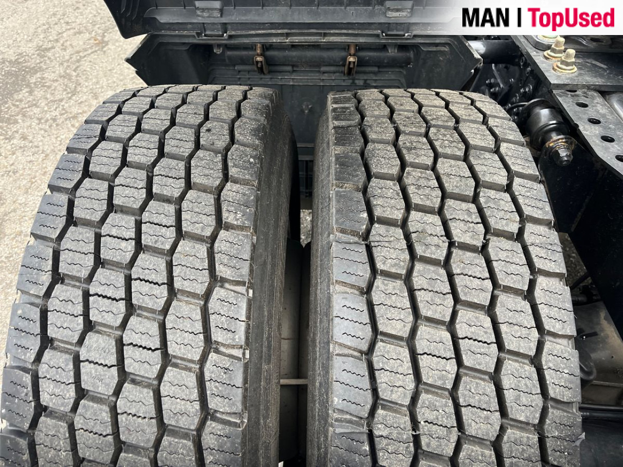 MAN TGX 18.470 4x2 BL SA Euro6 Retarder Klima ZV - Nyergesvontató: 3 kép. MAN TGX 18.470 4x2 BL SA Euro6 Retarder Klima ZV - Nyergesvontató: 3 kép.