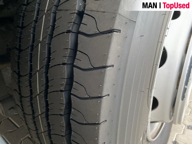 MAN TGX 18.510 4x2 BL SA Euro6 Retarder Klima ZV - Nyergesvontató: 2 kép. MAN TGX 18.510 4x2 BL SA Euro6 Retarder Klima ZV - Nyergesvontató: 2 kép.