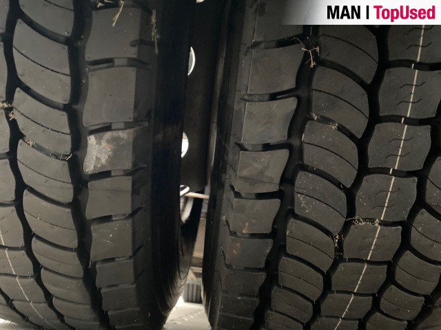 MAN TGX 18.510 4x2 BL SA Euro6 Retarder Klima ZV - Nyergesvontató: 3 kép. MAN TGX 18.510 4x2 BL SA Euro6 Retarder Klima ZV - Nyergesvontató: 3 kép.