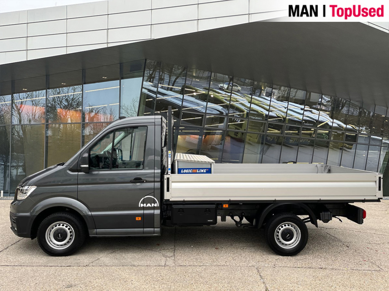 MAN TGE 3.140 4X2F SB, Automatic, Flat bed Klima ZV - Platós kisteherautó: 3 kép. MAN TGE 3.140 4X2F SB, Automatic, Flat bed Klima ZV - Platós kisteherautó: 3 kép.