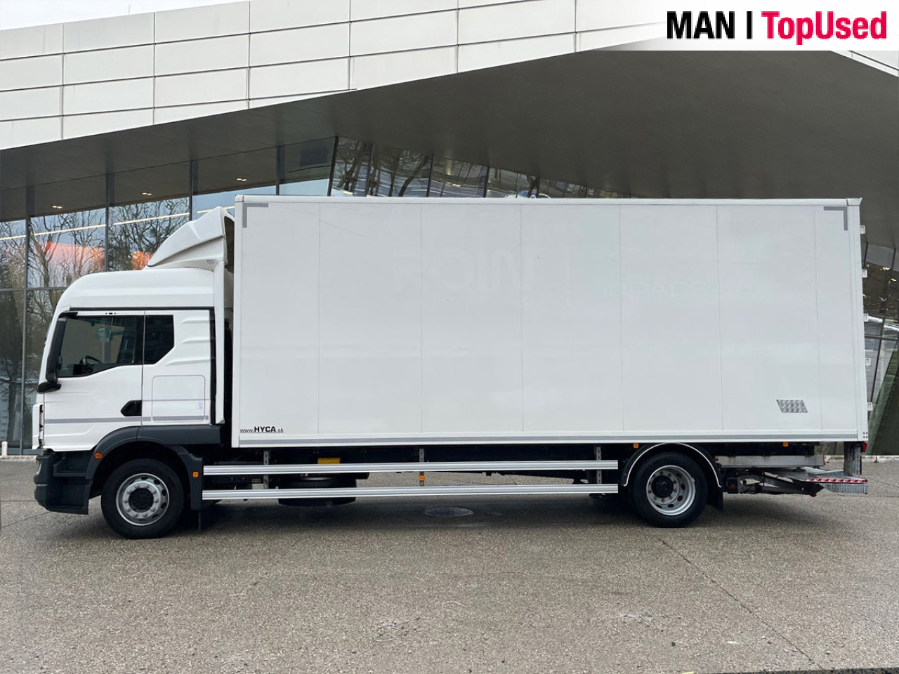 MAN TGM 18.290 4x2 BL CH Euro6 Klima AHK Luftfeder ZV - Dobozos felépítményű teherautó: 4 kép. MAN TGM 18.290 4x2 BL CH Euro6 Klima AHK Luftfeder ZV - Dobozos felépítményű teherautó: 4 kép.