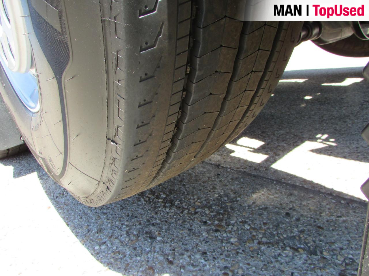 MAN TGS 26.480 6x2-4 BL CH Euro6 Retarder Klima AHK ZV - Horgos rakodó teherautó: 4 kép. MAN TGS 26.480 6x2-4 BL CH Euro6 Retarder Klima AHK ZV - Horgos rakodó teherautó: 4 kép.