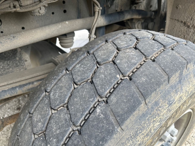 MAN TGS 41.520 8x6 BB CH - Billenőplatós teherautó: 5 kép. MAN TGS 41.520 8x6 BB CH - Billenőplatós teherautó: 5 kép.