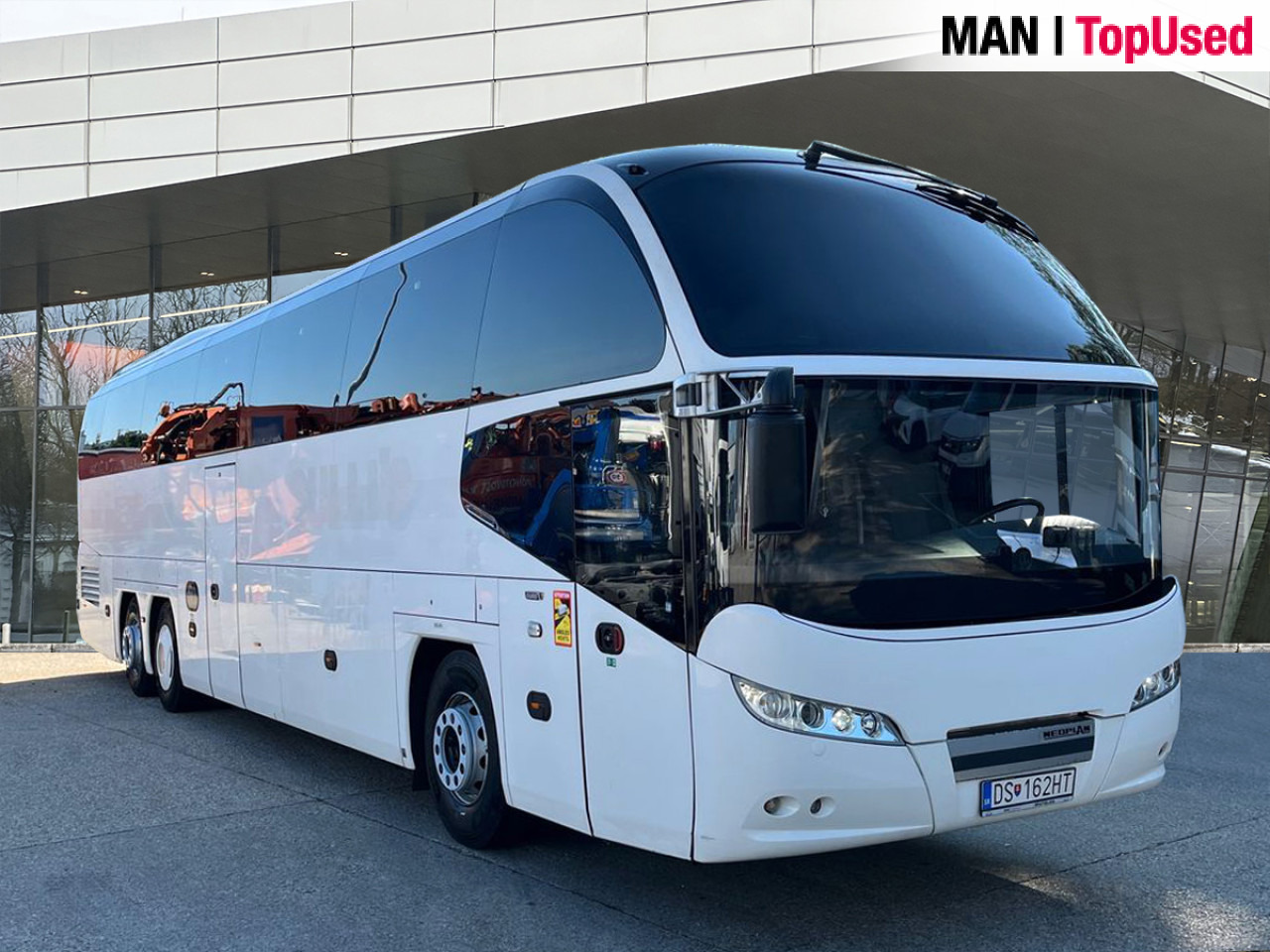 NEOPLAN CITYLINER 2 / N 1218 HDL Euro6 Intarder Klima AHK - Távolsági busz: 1 kép. NEOPLAN CITYLINER 2 / N 1218 HDL Euro6 Intarder Klima AHK - Távolsági busz: 1 kép.