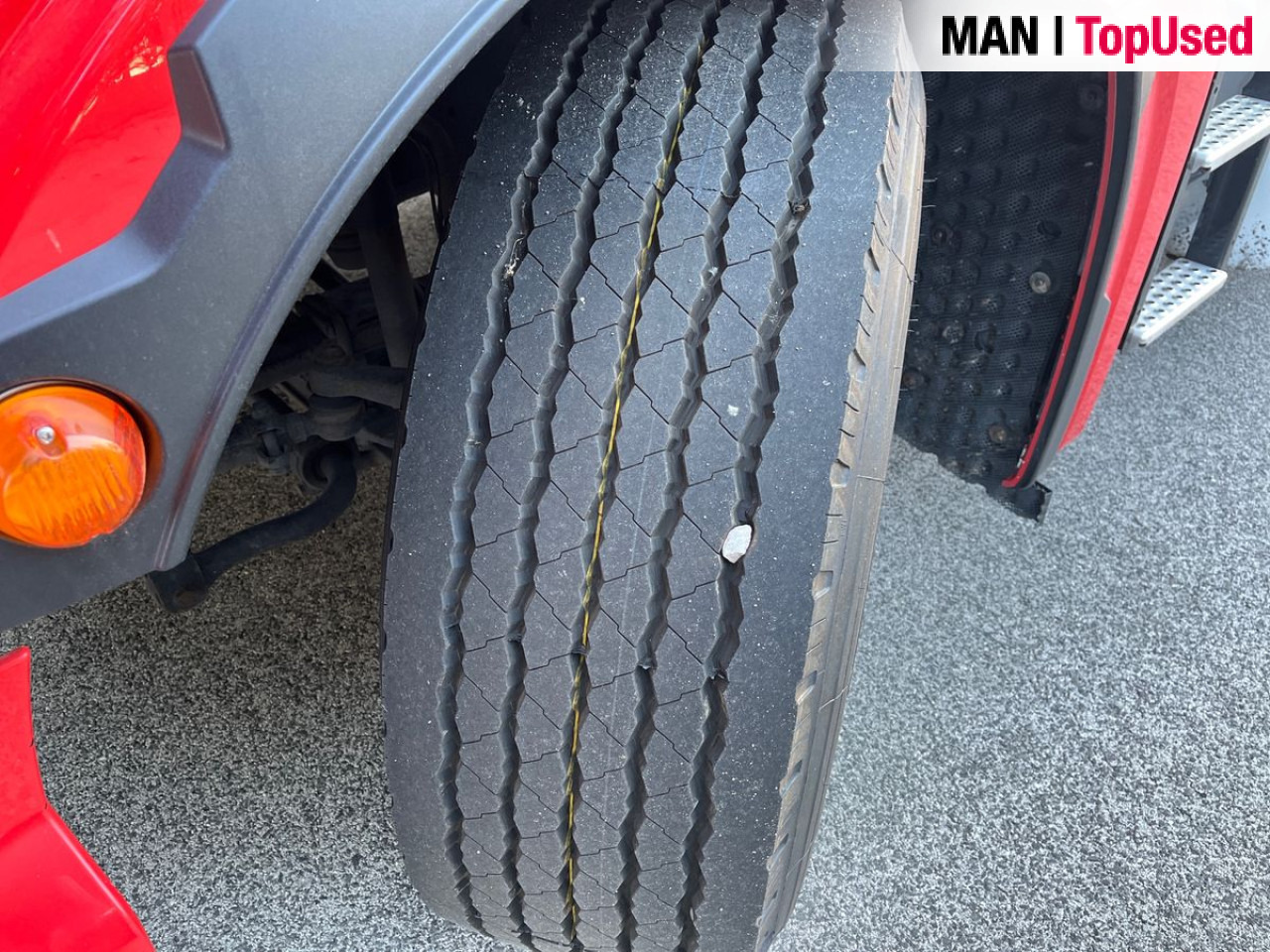 MAN TGX 18.470 4x2 BL SA Euro6 Retarder Klima ZV - Nyergesvontató: 2 kép. MAN TGX 18.470 4x2 BL SA Euro6 Retarder Klima ZV - Nyergesvontató: 2 kép.