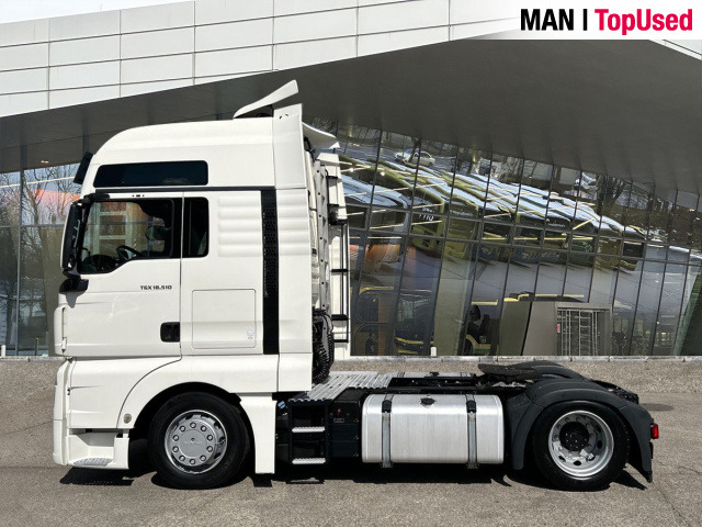 MAN TGX 18.510 4X2 LLS-U Euro6 Retarder Klima ZV - Nyergesvontató: 2 kép. MAN TGX 18.510 4X2 LLS-U Euro6 Retarder Klima ZV - Nyergesvontató: 2 kép.