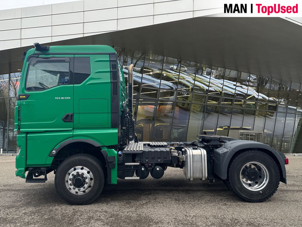 MAN TGX 18.520 4x4H BL SA *RM935876 Euro6 Pritarder ZV - Nyergesvontató: 2 kép. MAN TGX 18.520 4x4H BL SA *RM935876 Euro6 Pritarder ZV - Nyergesvontató: 2 kép.